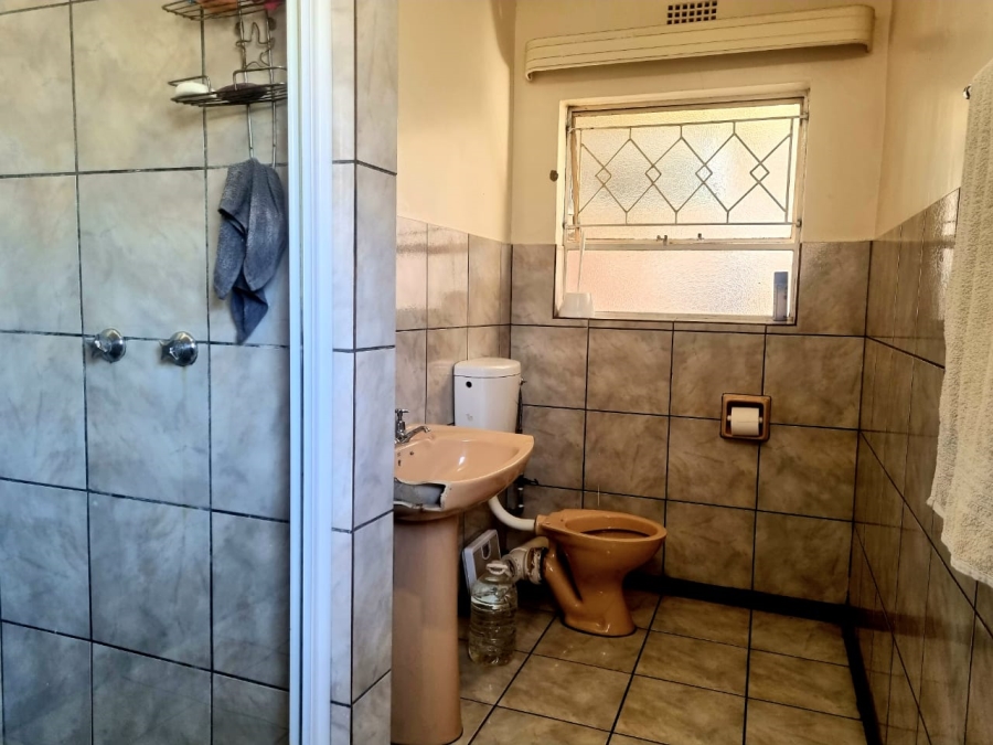 3 Bedroom Property for Sale in Floors Northern Cape